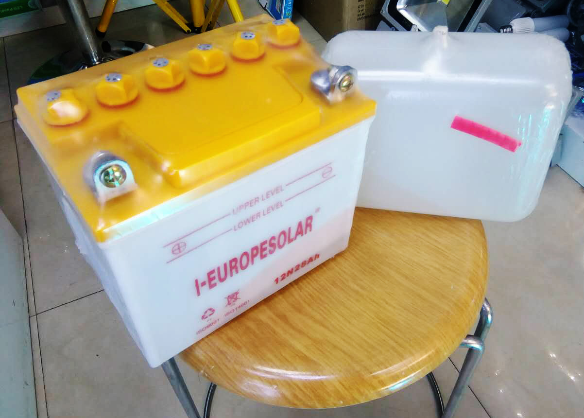 太阳能小系统工程 逆变器 蓄电池