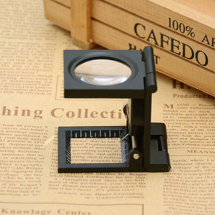 (Crystal Optics) Factory direct LED lighting cloth magnifier folding 9005A