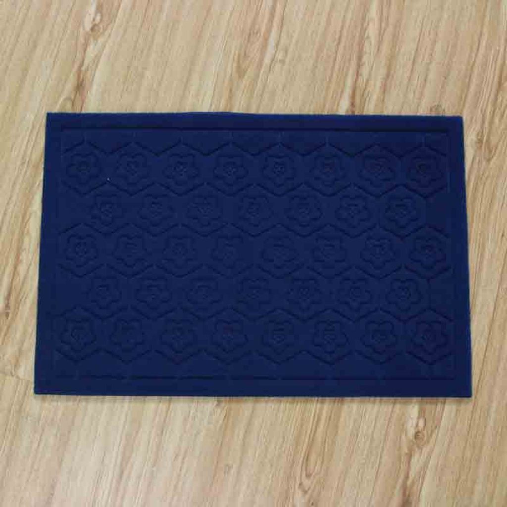 Factory wholesale of plush anti-slip door MATS, embossed carpets, floor MATS, foot MATS, bedroom, kitchen and bathroom MATS details Picture