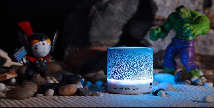 Crack A9 Wireless Bluetooth Speaker, subwoofer, card insert mini speaker with communication radio Application Scenario
