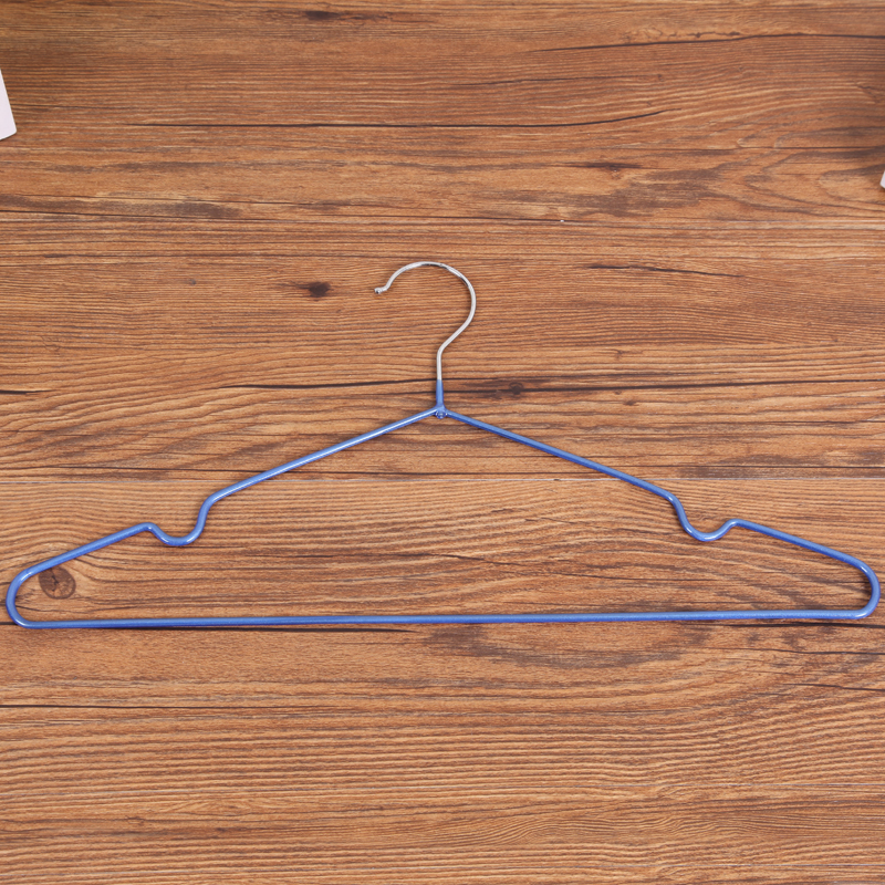 Non-Slip Stainless Steel Impregnated Glue Adult Clothes Hanger Drying Rack Clothes Brace Application Scenario