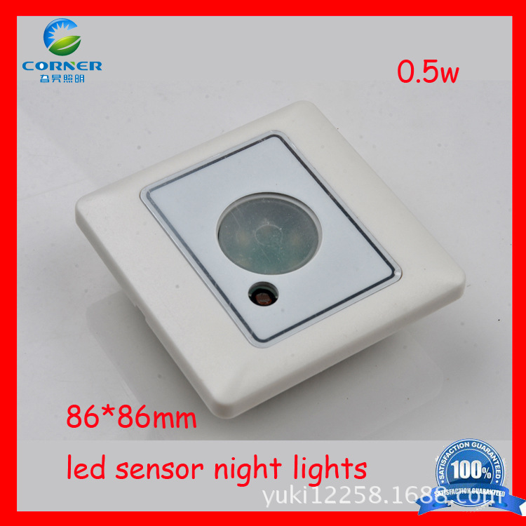 Infrared light controlled body sensor LED small night light floor light corridor light corner light full figure
