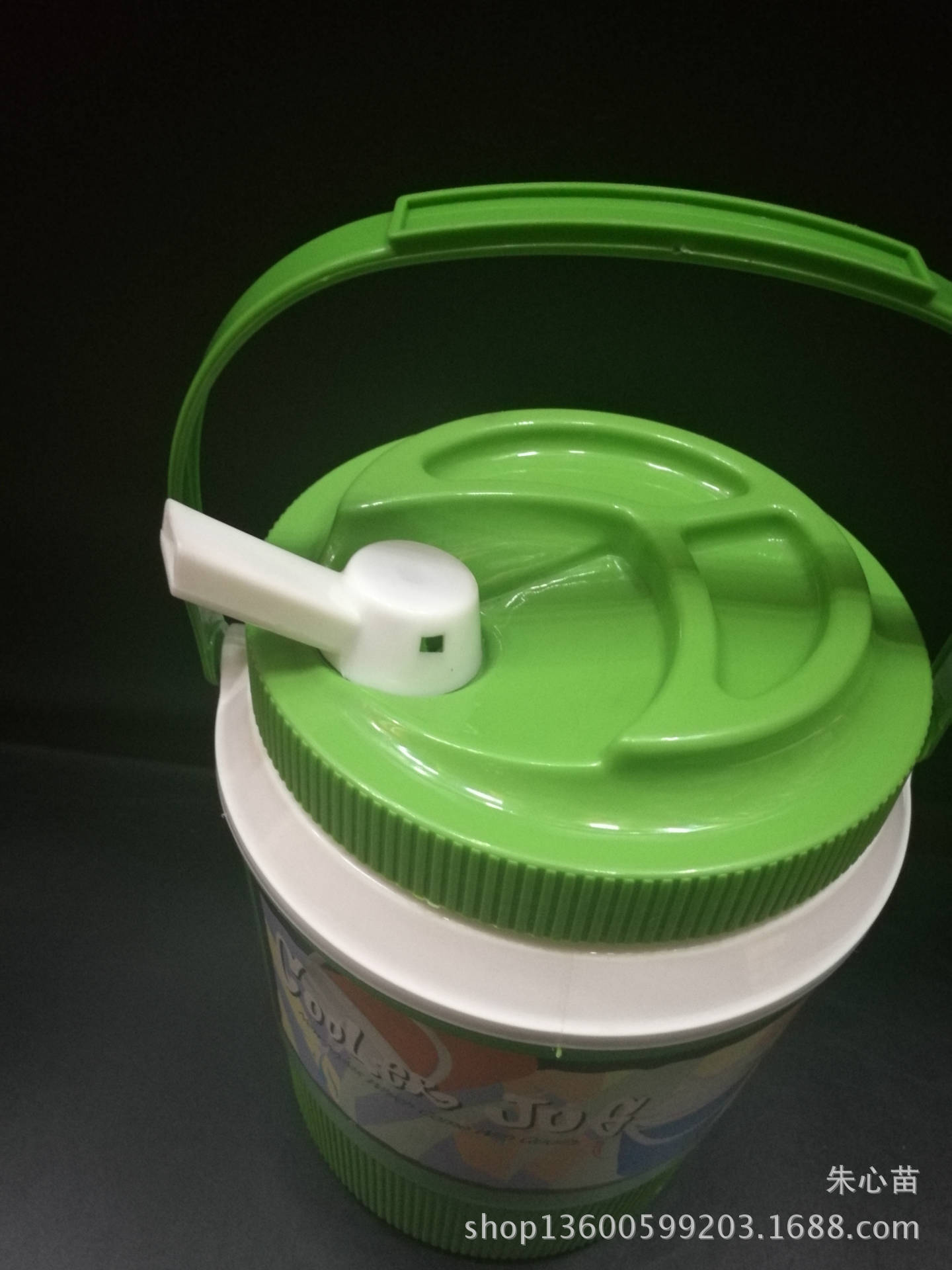 厂家供应 椭圆 带杯盖儿童水壶 环保运动塑料水壶运动水壶可挂细节图