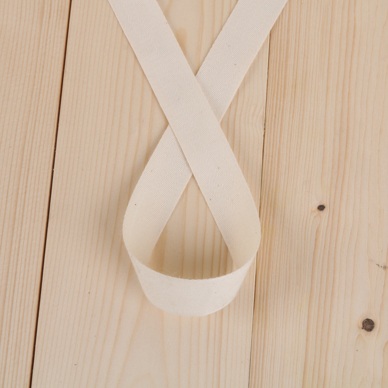 Manufacturers Direct Encryption Cotton Herringbone Ribbon Woven Garment Accessories Application Scenario