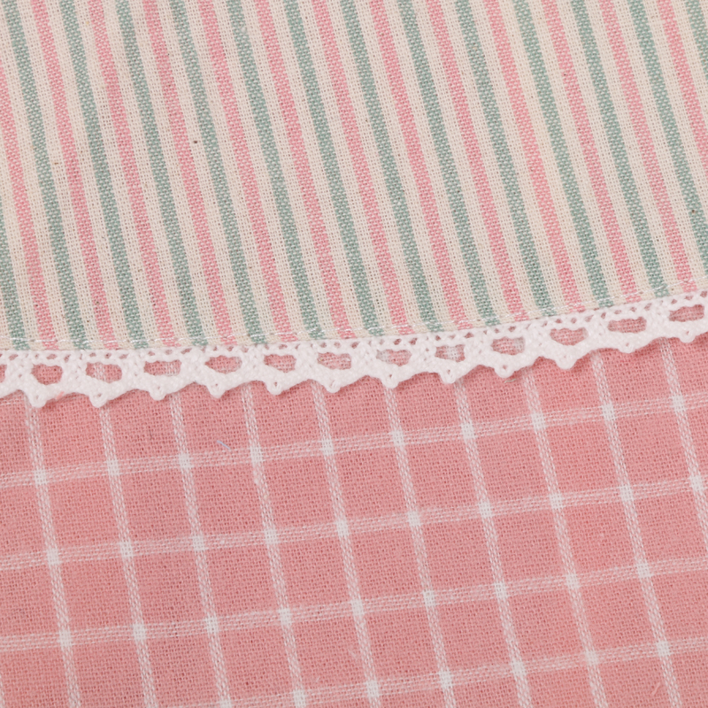 Summer Baby Drool Towel Baby Plaid Bib Children's Food Pocket Waterproof 1069 Application Scenario