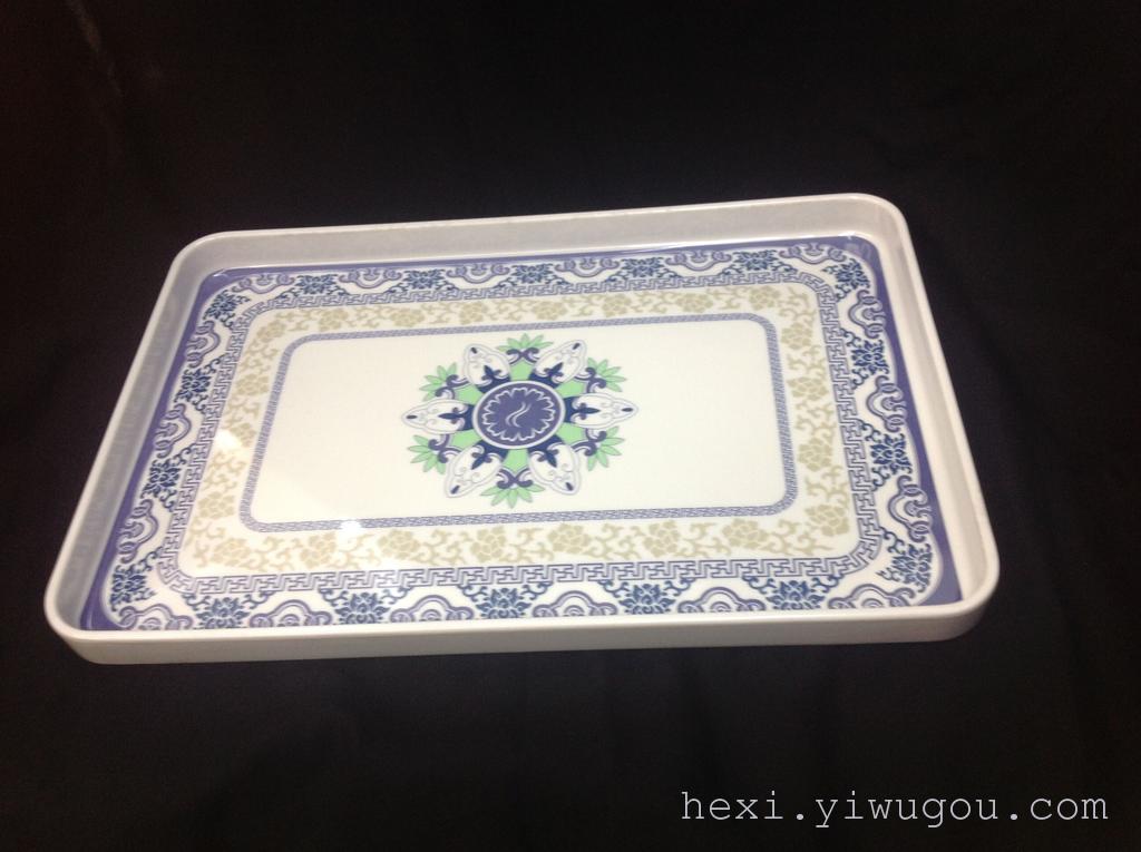 14-inch straight side tray 124