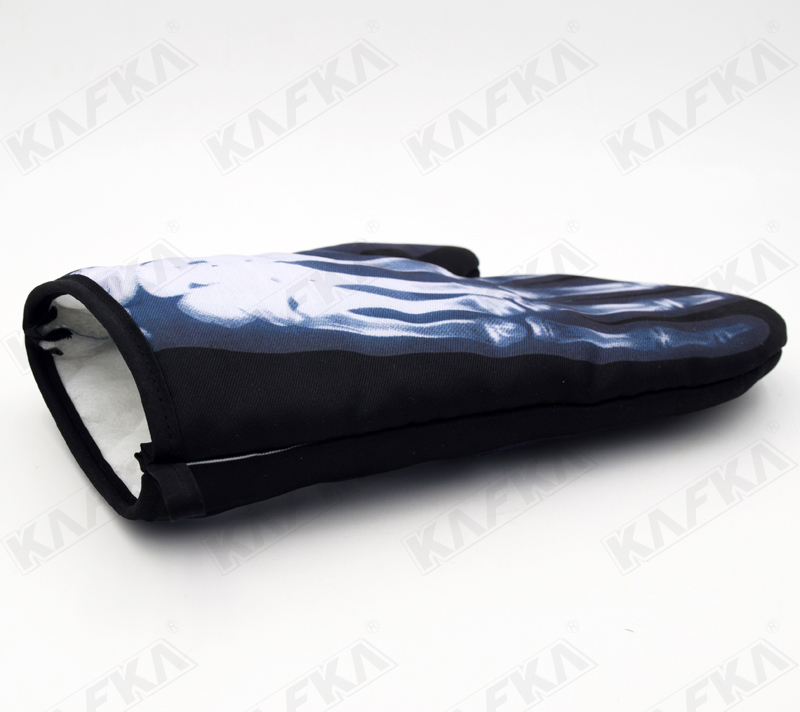 X-ray Skull Creative microwave insulated gloves for Halloween party Fun gloves Specification drawing