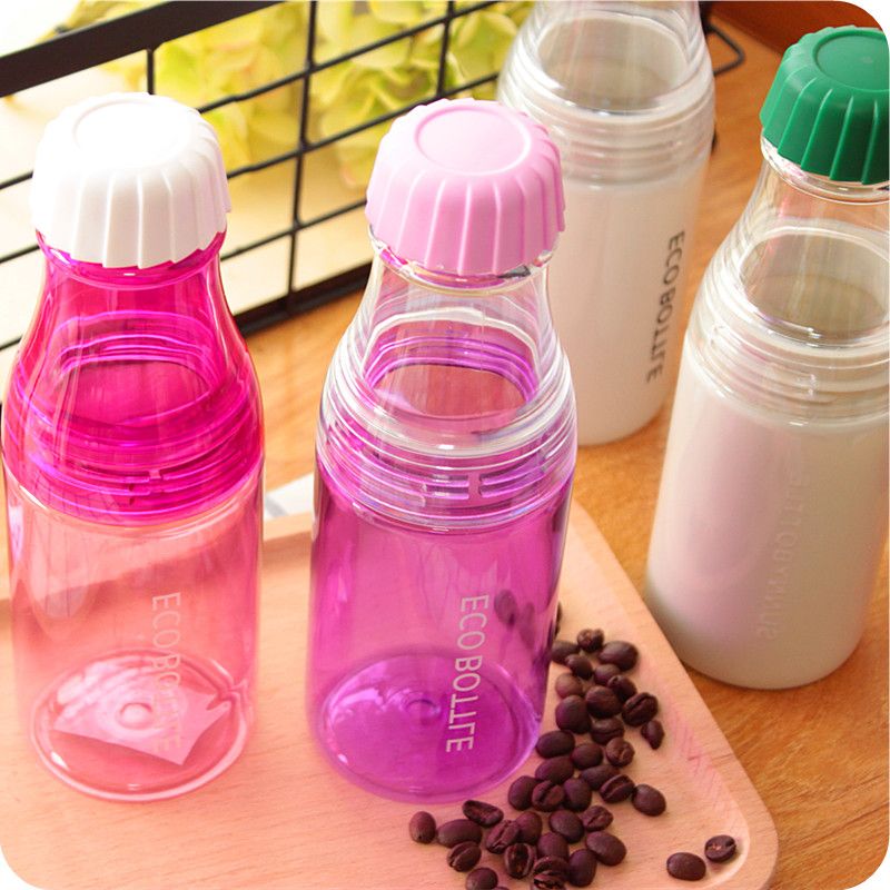 Hot-selling Korean-style simple and creative travel cups, portable baby bottles, water cups, milk bottles, portable plastic cups, soda bottles for couples Application Scenario