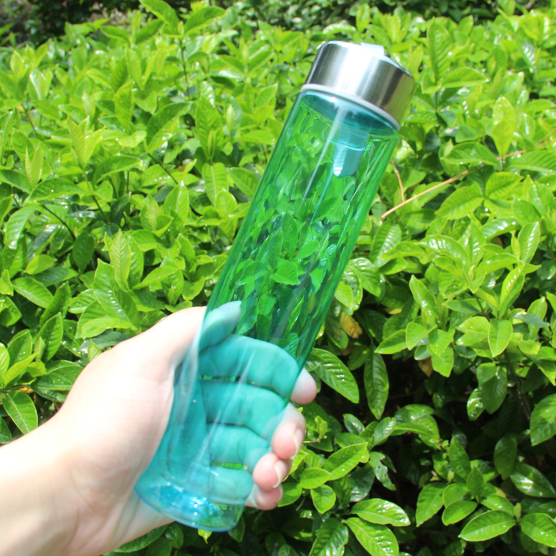 New portable and creative transparent straight couple lollipop cups, cute mini plastic water cups that students can't break Application Scenario