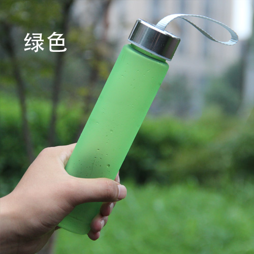 Plastic portable student sports water bottle, creative casual cup, covered water bottle, frosted tea cup Specification image