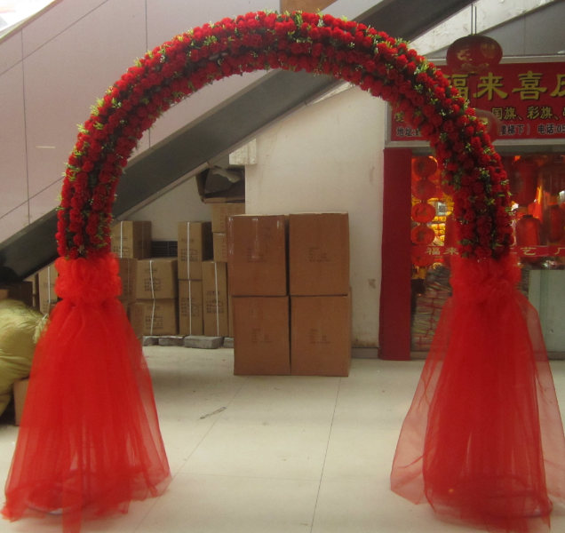 Macro Tree Wedding Props Round All Red Arch U-Shaped Flower Door Hall Wedding Props Wholesale details Picture