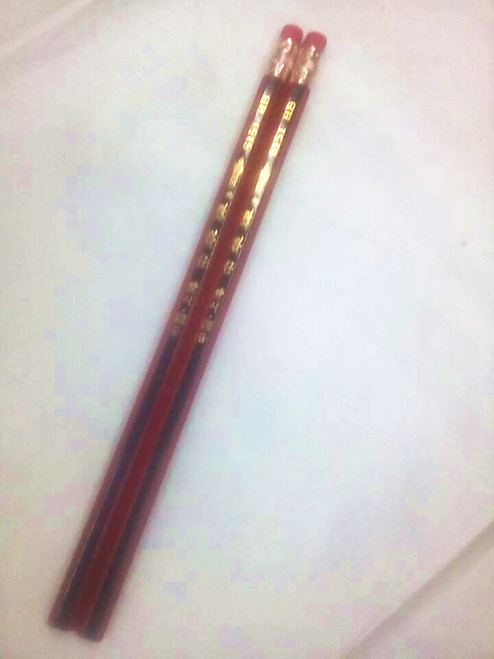 中华铅笔HB素描6151木质写学生用品批发正品带橡皮产品图