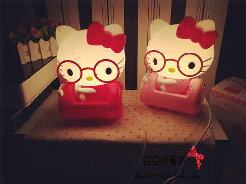 hello kitty插电台灯 卧室三档触摸台灯 触控小夜灯