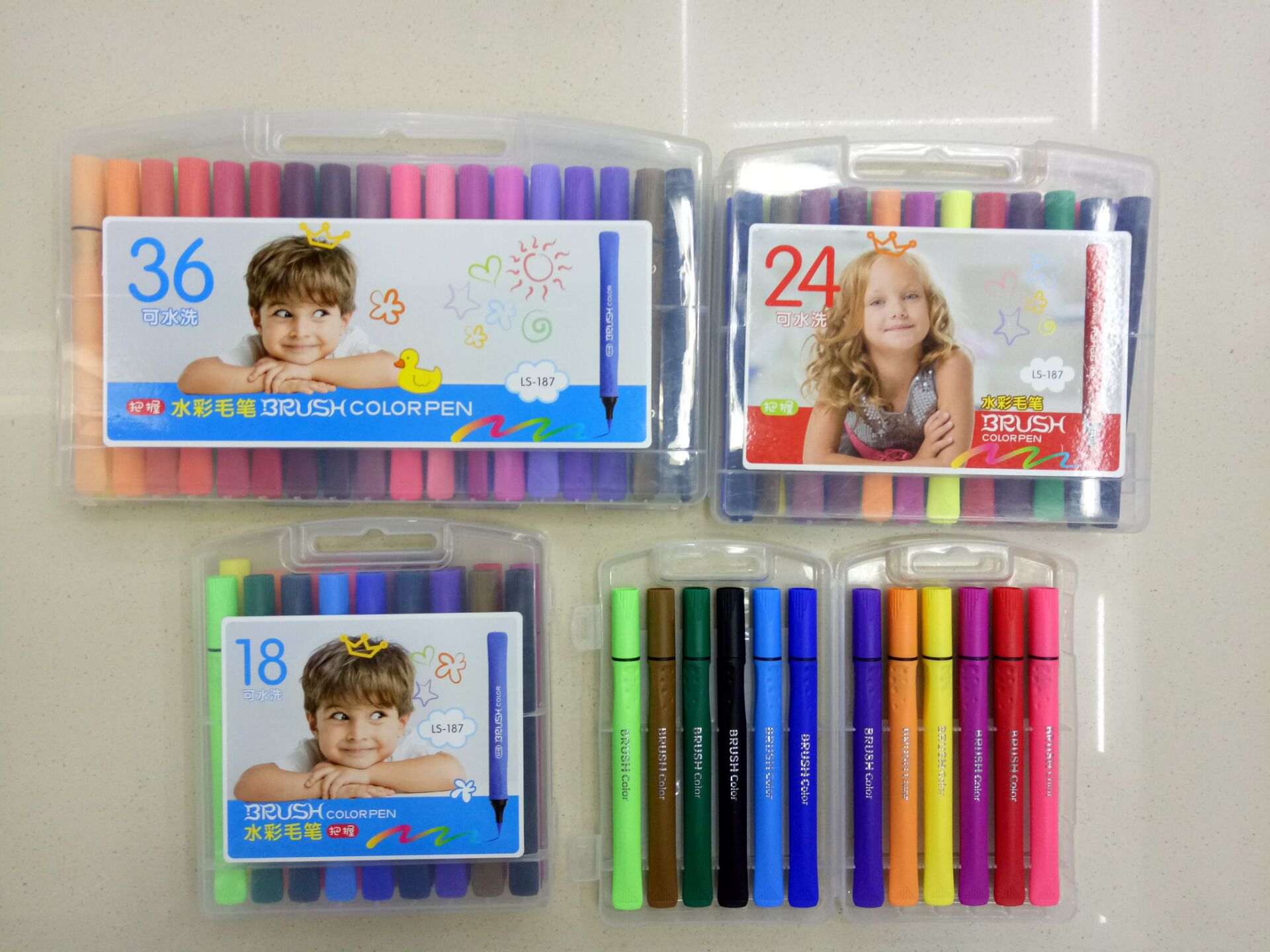 义乌好货 涂鸦美术画材 高档毛刷头BRUSHU12到36色 水彩笔