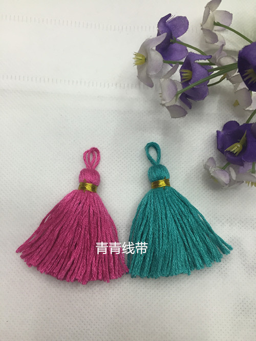 Pure Hand-Made Original Embroidery Thread Tassel Tied Silver Thread Gold Thread Hanging Tassel Custom Wholesale Application Scenario
