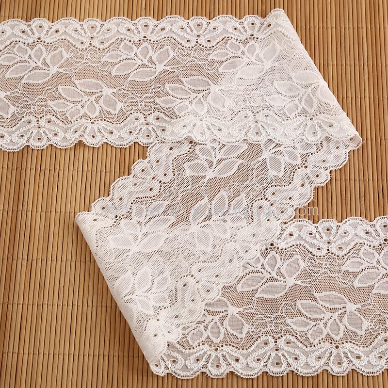 Lace large lace thermal underwear neckline lace scarf accessories Application Scenario