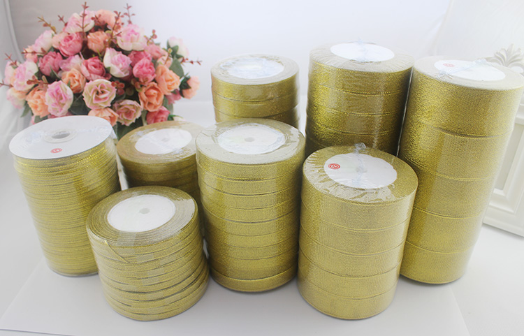 Gold scallion, silver scallion, colorful scallion, gift packaging, Christmas ribbon, ribbon packaging, accessory ribbon Application Scenario