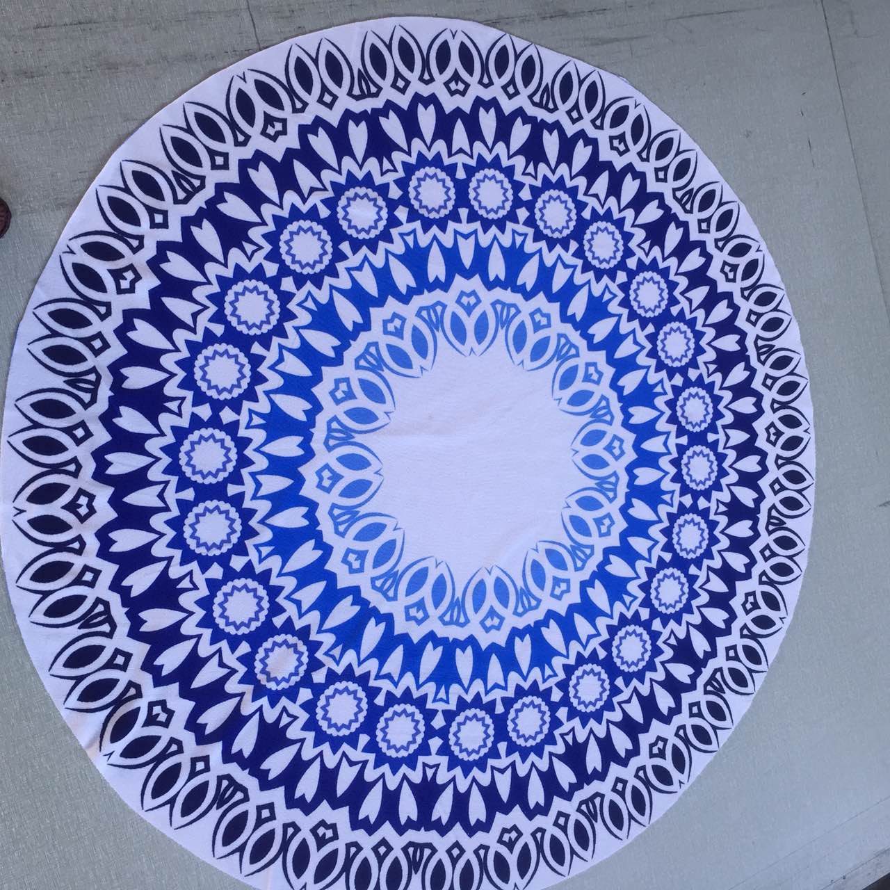 Superfine fiber reactive printed round beach towel, oversized pure cotton tassel round blanket bath towel details Picture