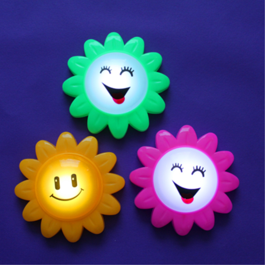 Night Light does not harm eyes Children safety night light 0.3W Sun flower light Sunflower smiling face pat light