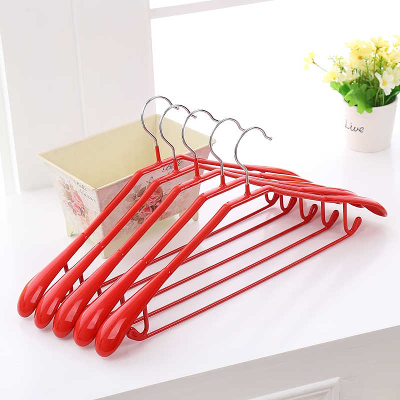 厂家直销高档浸塑防滑衣架 无痕塑料衣架宽肩衣架衣撑衣架子批发产品图