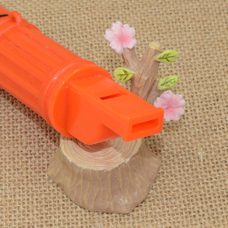(Jinghui) Factory Direct Sales: Whistle, Compass, Flint, Life-saving Essentials H5-1 Application Scenario