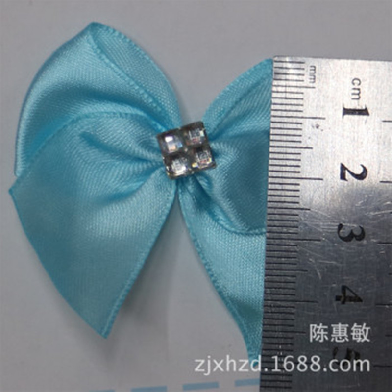1.5 cm diamond-encrusted ribbon bow ribbon gift box clothing accessories factory direct sales Application Scenario
