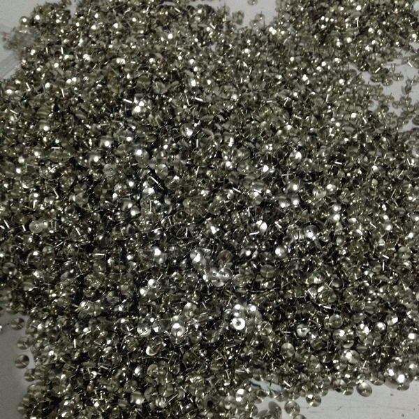 Bulk nickel-plated drawing pins in 2020 Specification image