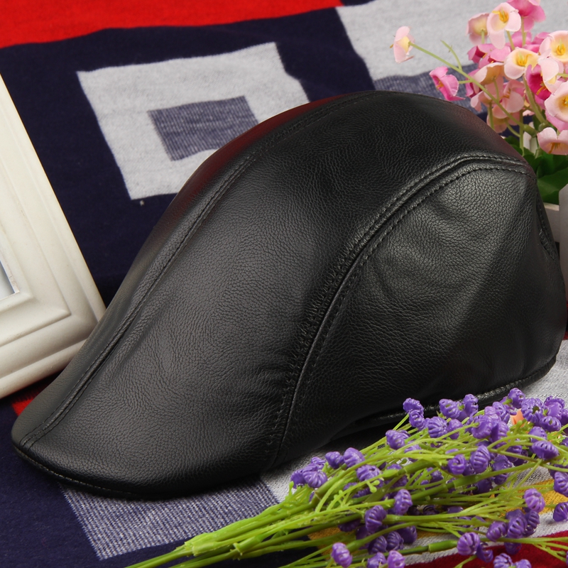 Autumn And Winter Warm Fashion Leather Cap Beret Forward Hat Casual Leather Hat Thick Leather Hat Application Scenario