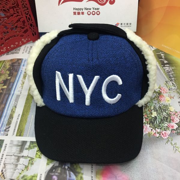 Yiwu Selection Baby hat Autumn winter Korean version of tide children with thick lamb down baseball cap boys cotton cap winter thumbnail