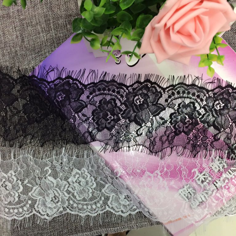 A bestseller of lace clothing and scarves without eyelashes