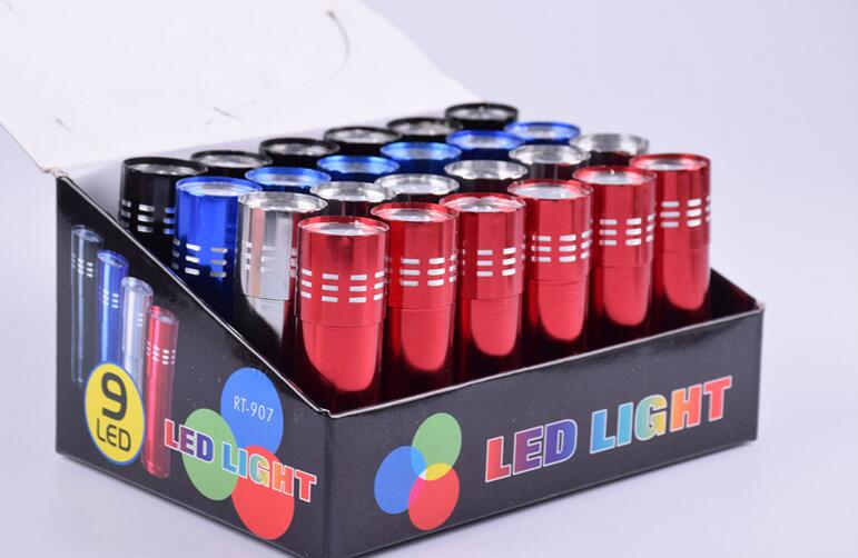 Factory direct sales of LED high-intensity flashlights, 9-lamp flashlights, three aluminum alloy AA batteries details Picture