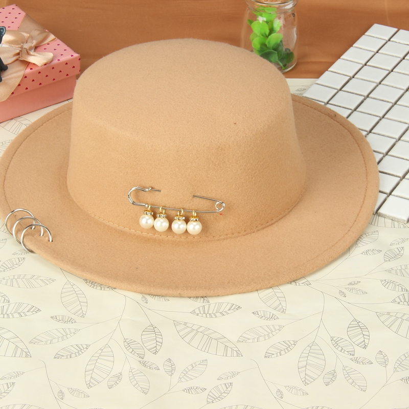 Wide Brim Hat Top Hat Lady Fashion British Fashion Korean Version Of Autumn And Winter Ring Sunscreen Pin Pearl Wool Felt Hat Application Scenario