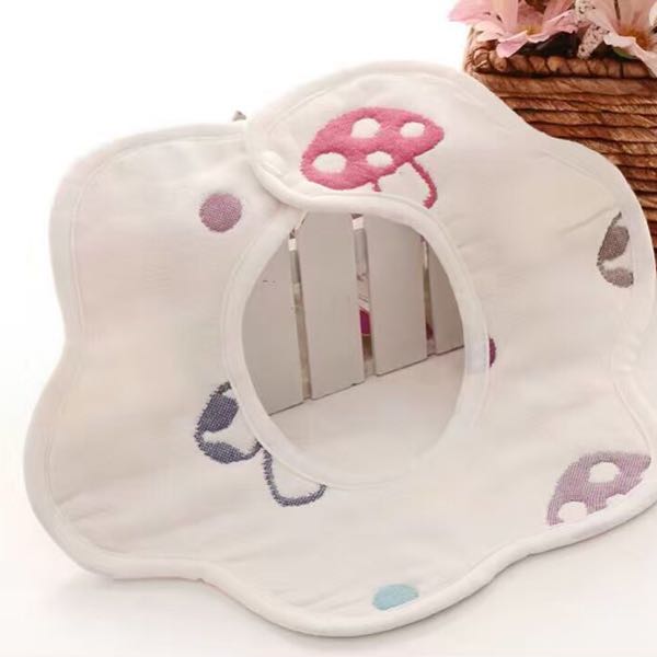 Wholesale 6-layer gauze pure cotton towels for infants and toddlers, flower petal bibs, and saliva wipes