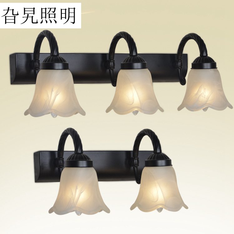 European-style ironwork mirror headlights, bathroom lamps, double-headed, triple-headed and four-headed mirror headlights, classic bathroom mirror headlights wholesale
