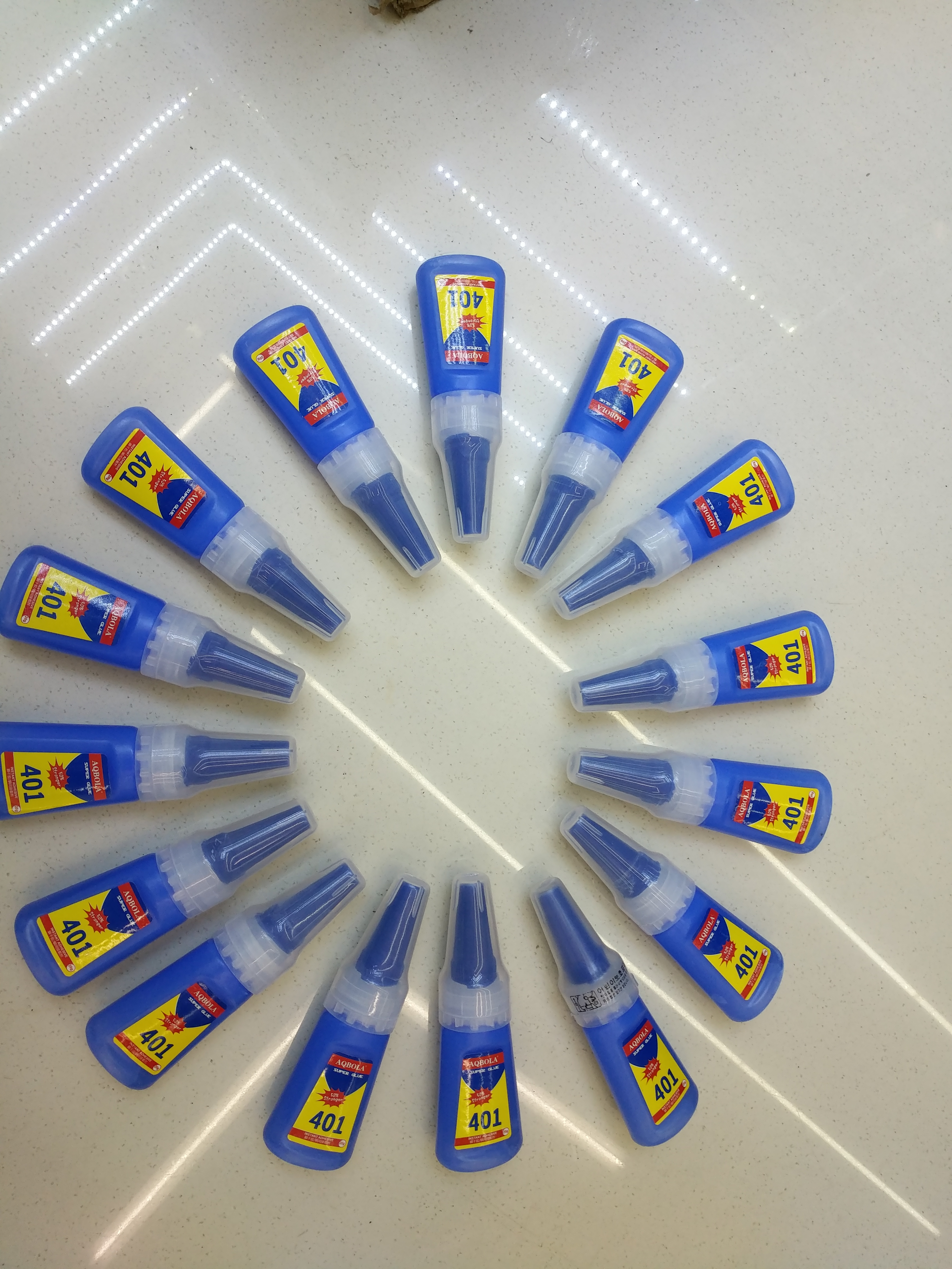LOCTITE SUPERBONDER Instant Dry Adhesive, 401 details Picture