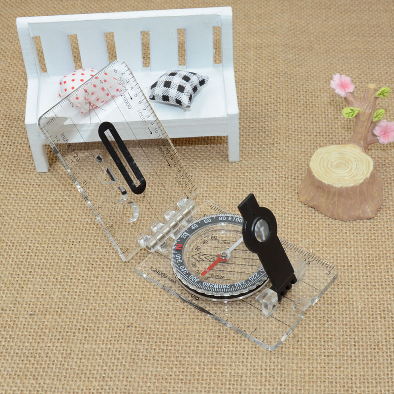 （晶辉）厂家直销 透明带刻度指南针 翻盖指北针DC40-2