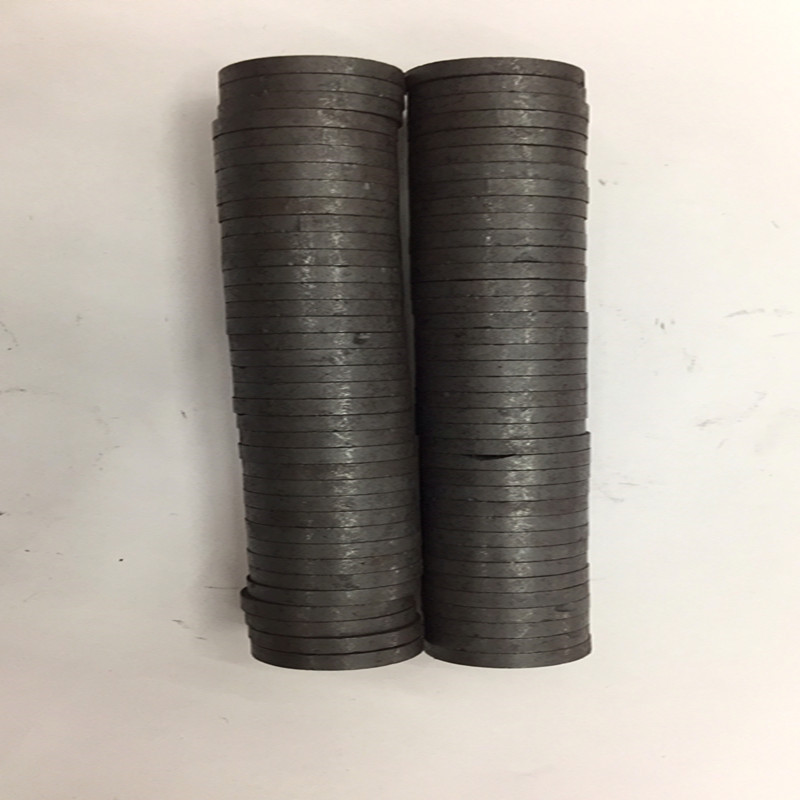 铁氧体普通磁铁圆形黑色小磁铁铁氧体片细节图