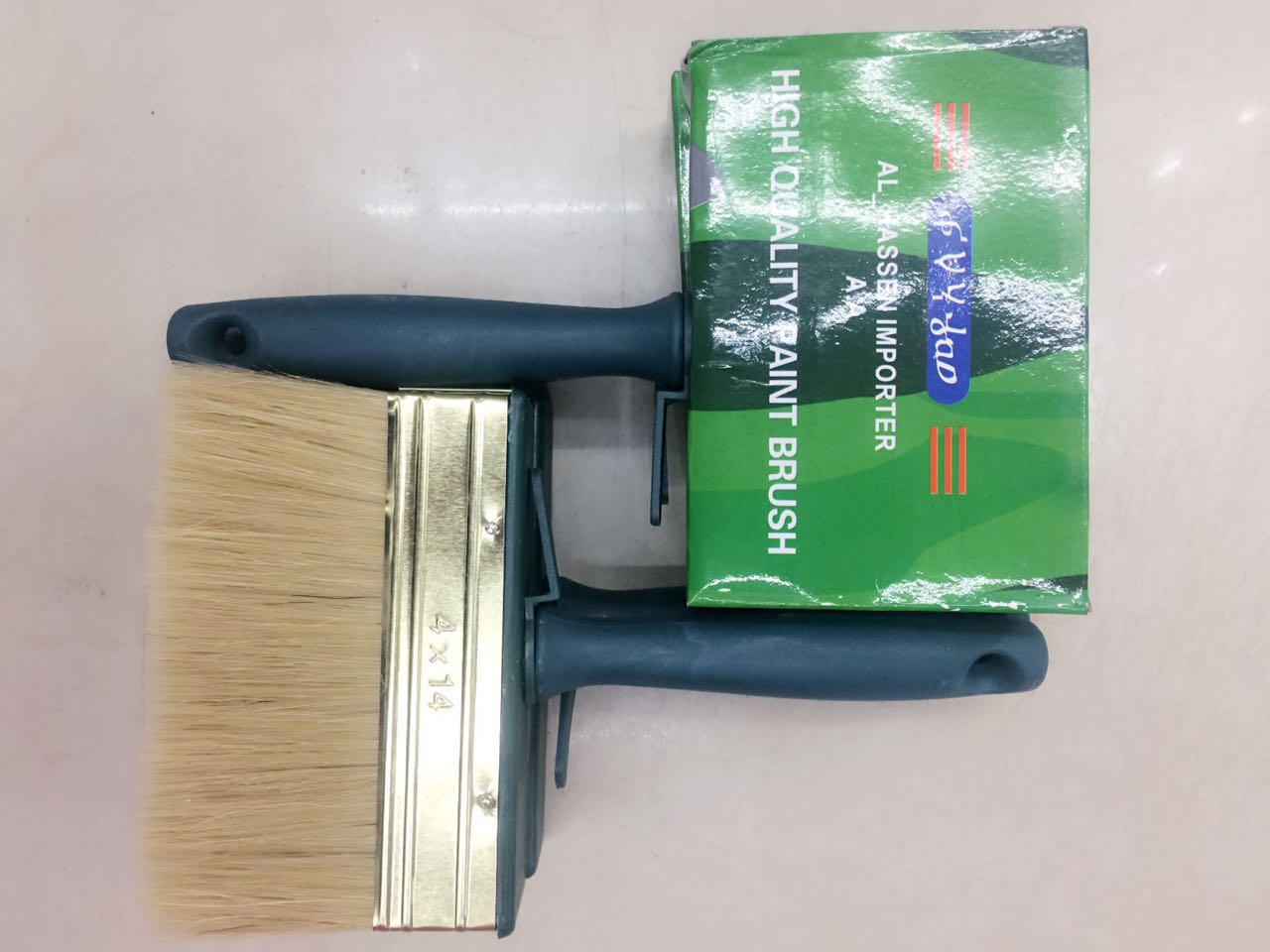 厂家直销3x14，4x14天花板刷子