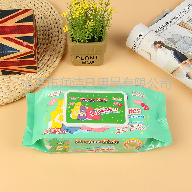Export 80 pieces of three Little Bear soft wet wipes for hand towels Specification image