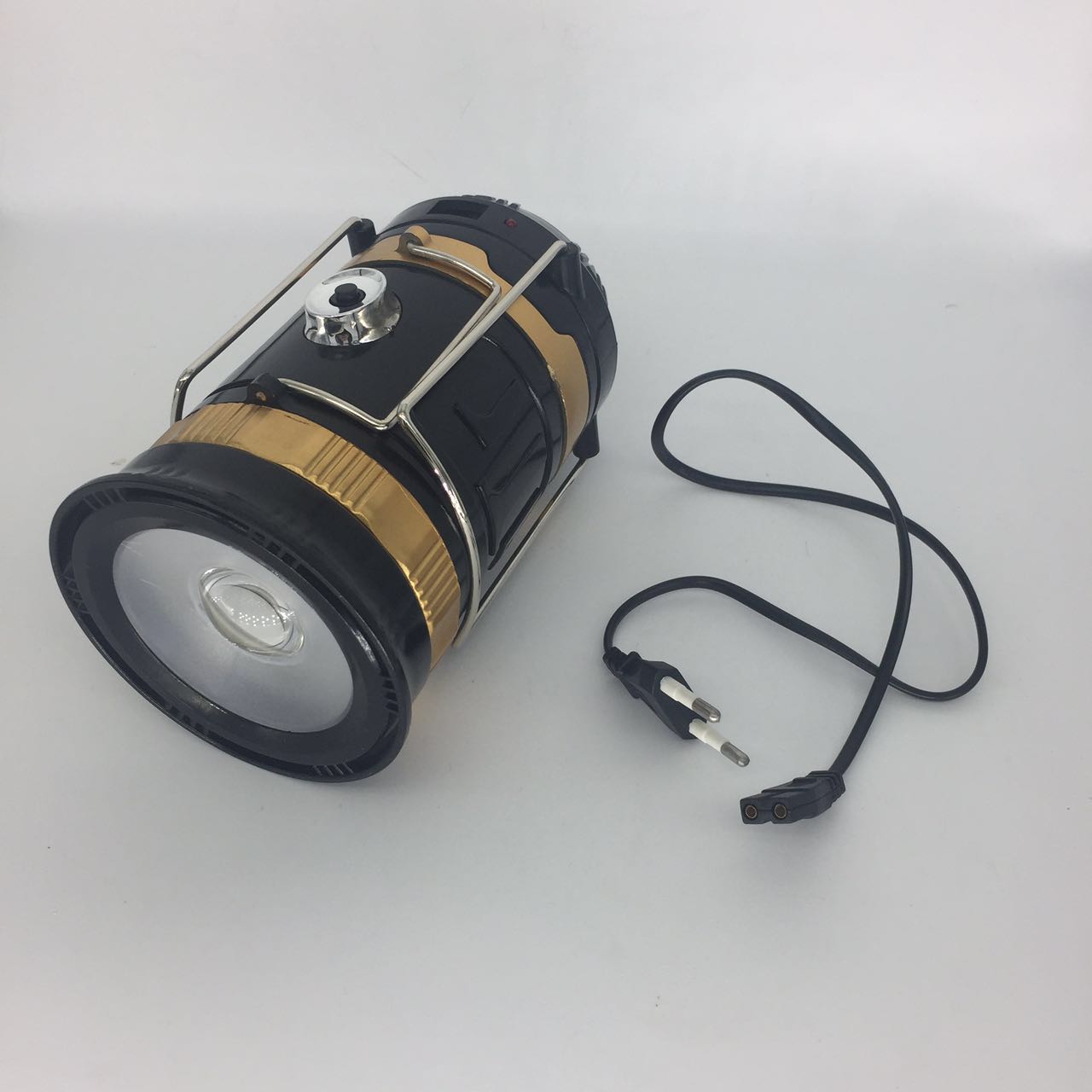 Telescopic hand-held lamp, outdoor lamp, dimming telescopic hand-held lamp, horse lantern, solar portable hand-held lamp Application Scenario