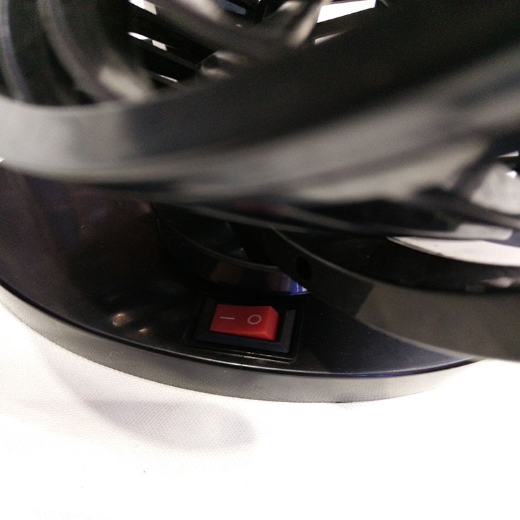 批发汽车用品车载风扇汽车风扇12V风扇24V台式风扇白底实物图