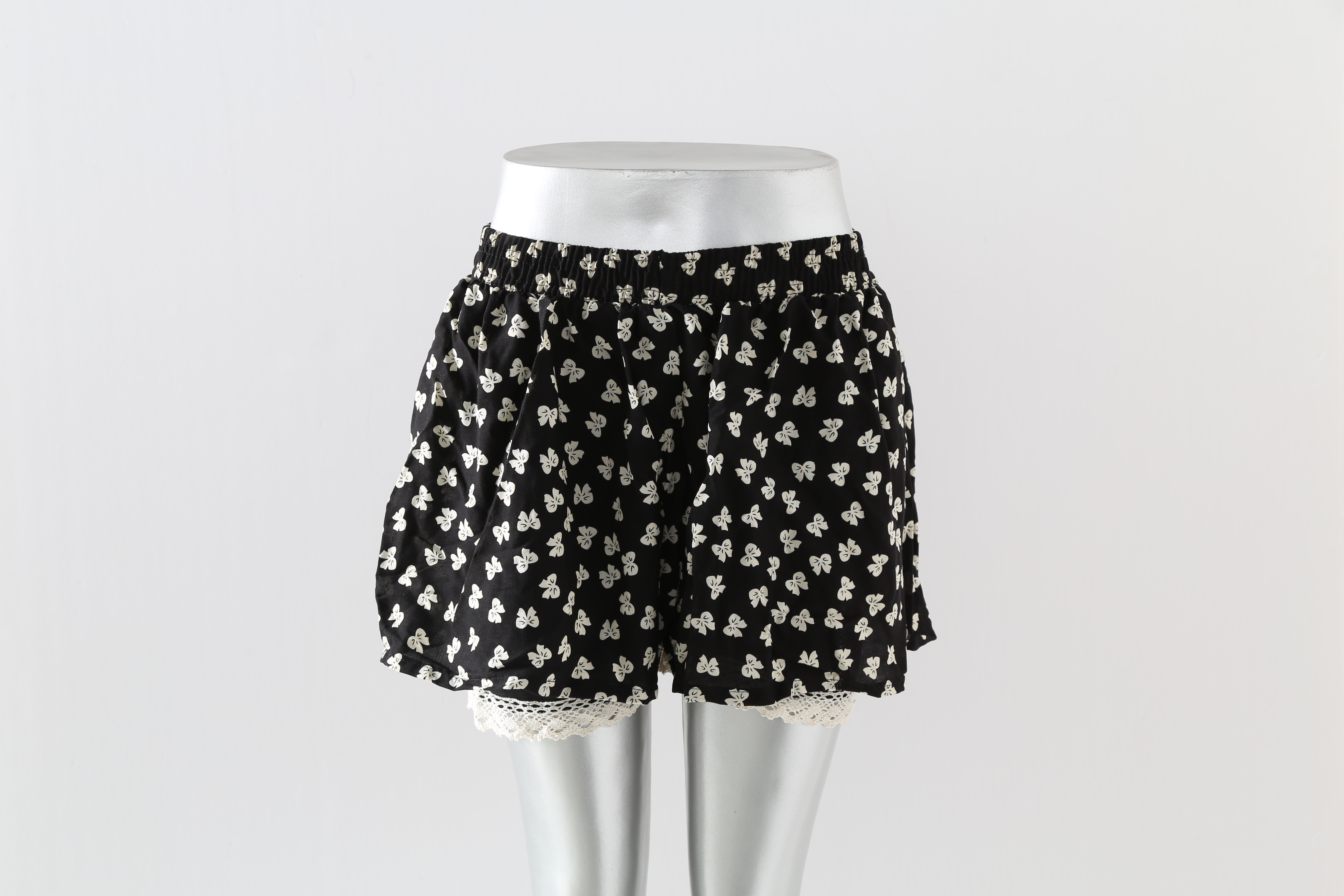 时尚印花小花裤