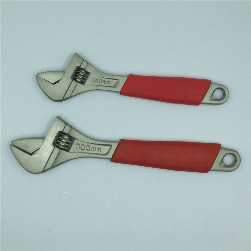 Monochrome adjustable wrench with sleeve handle adjustable wrench