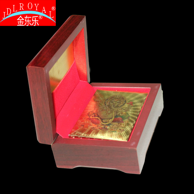 Supply of boutique wooden gold foil poker small gift boxes