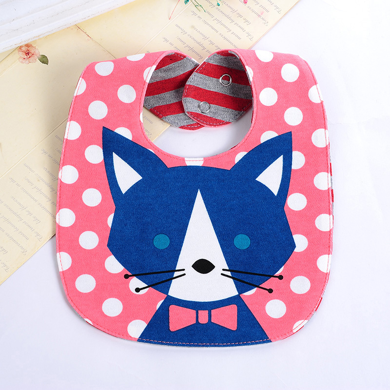Factory direct sales of double-sided cartoon pure cotton bibs and bibs for infants and children, wholesale of waterproof pure cotton saliva bibs for babies Application Scenario
