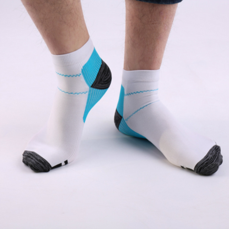 Thermoskin FXT压缩袜子对于足底筋膜跟马刺户外袜