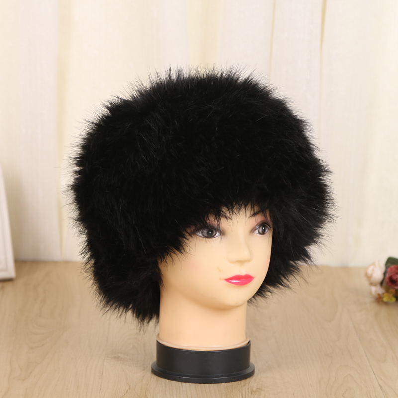 Exquisitive selection of materials and quality of faux fox fur craftsmanship