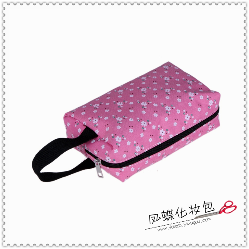 South Korea Small Fresh Floral Canvas Sweet Lovely Lady White-Collar Makeup Bag Portable Makeup Bag details Picture