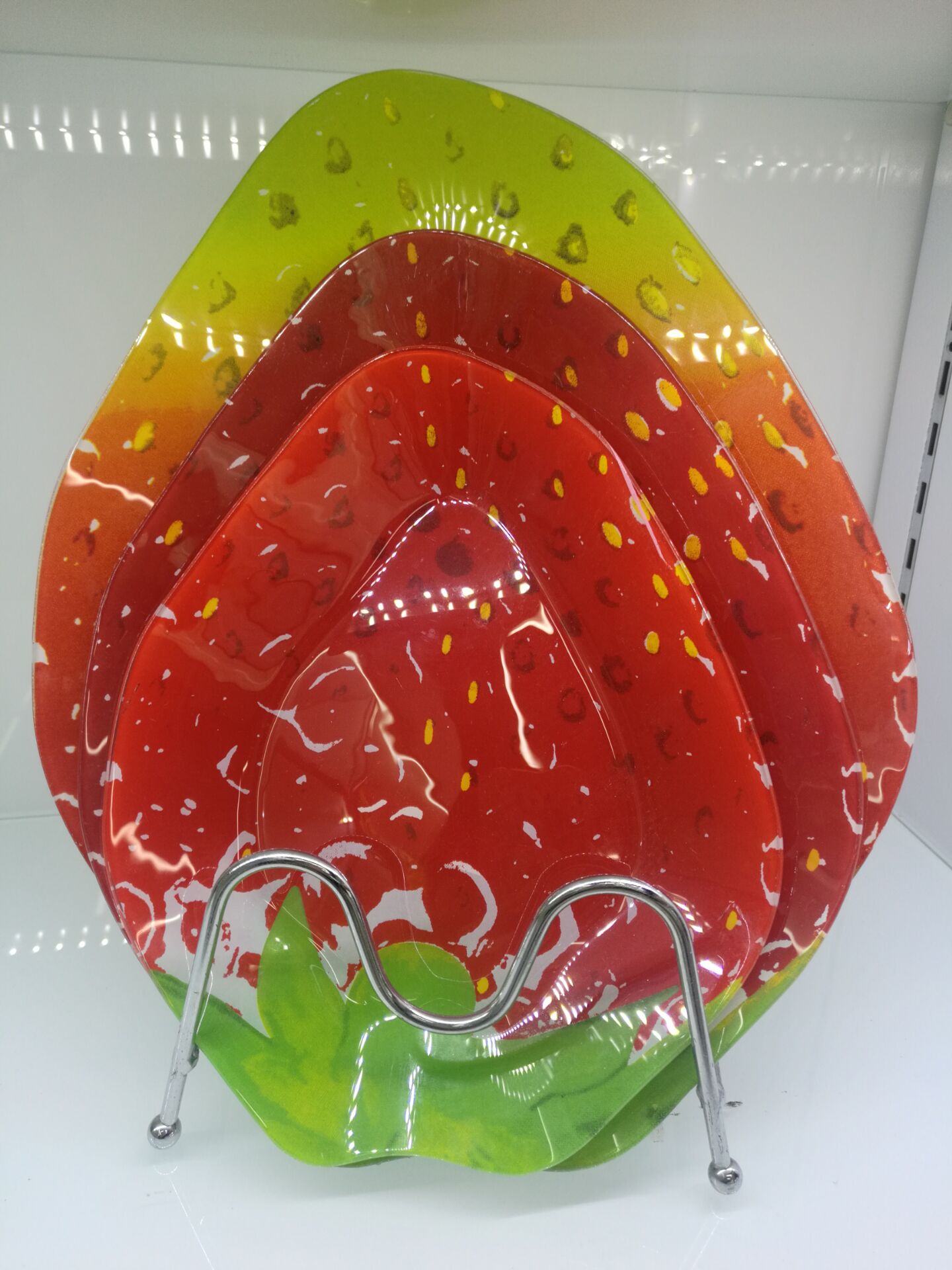 Fruit hot bent glass fruit bowl thumbnail