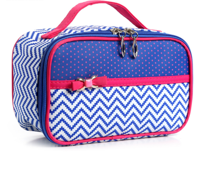 七彩燕子防水pu波浪纹四方包糖果色化妆包细节图